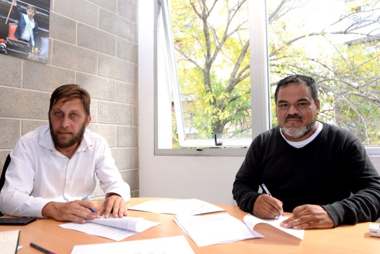 Rectivan proyecto de viviendas paralizado en Escobar