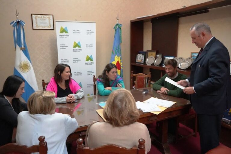 Mercedes: El Municipio escrituró propiedad de histórico jardín maternal