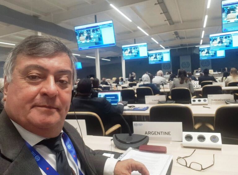 El diputado Selva participa de la conferencia de la OIT