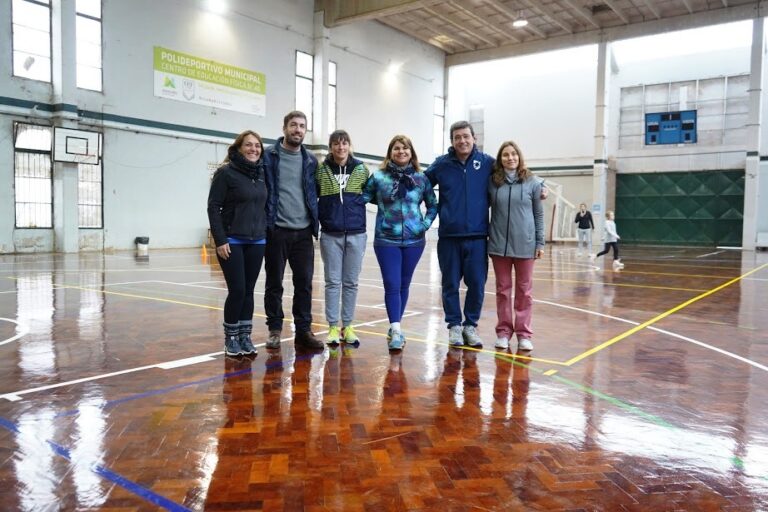 Piso renovado para el CEF 40 de Mercedes