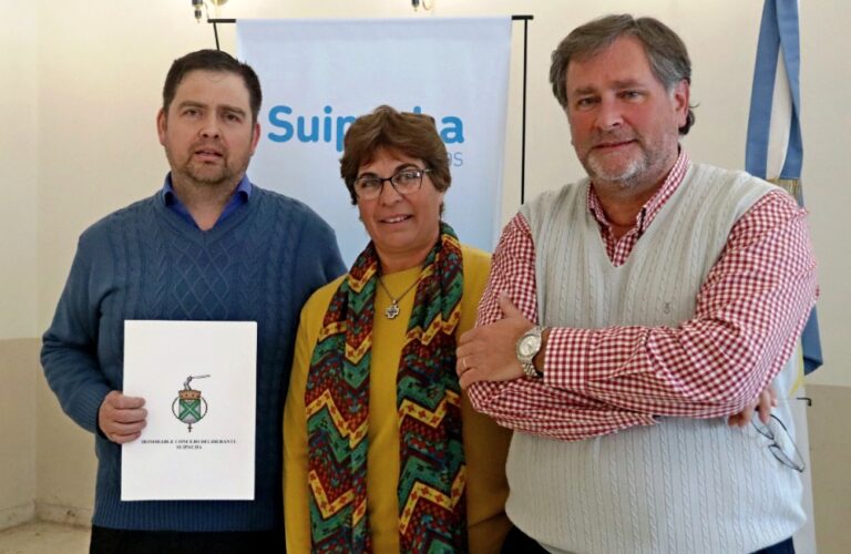 El parlamento Juvenil tuvo una experiencia en Suipacha