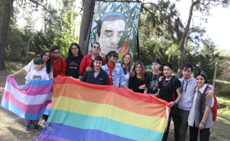 Giles: Crean paseo de la Diversidad