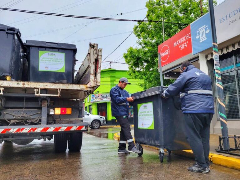 Completan instalación de contenedores en el centro de Luján