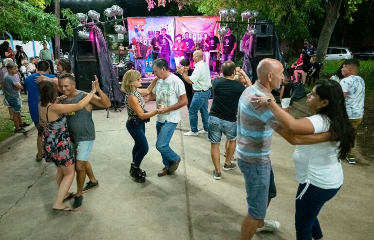 Mercedes: Continúa con éxito Verano en las Plazas