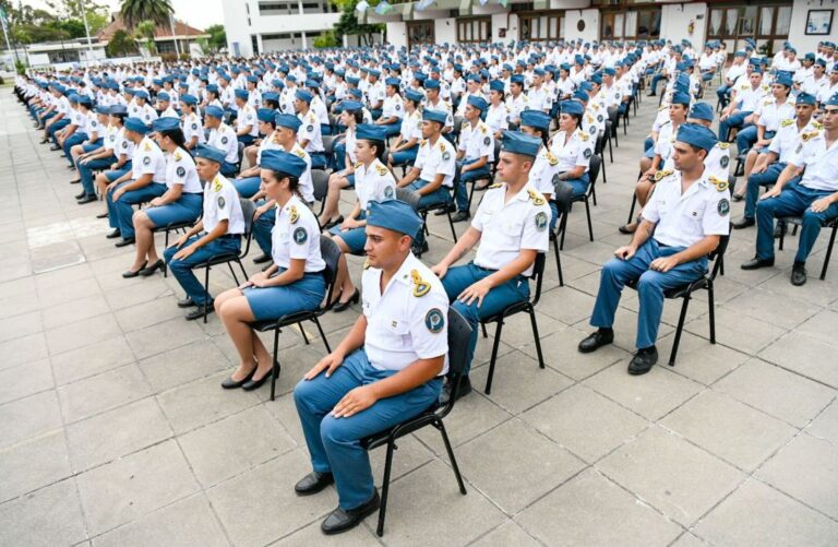 Inicia ciclo lectivo en Escuela de Cadetes del SPB