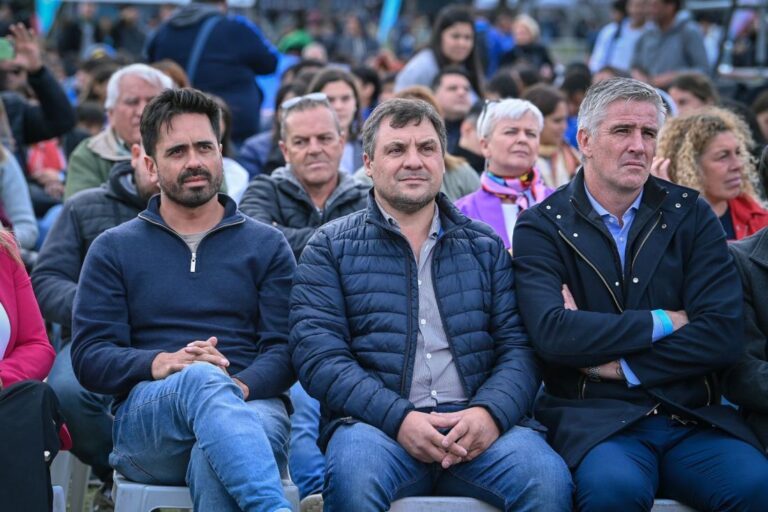 Giles presente en lanzamiento de los Juegos Bonaerenses