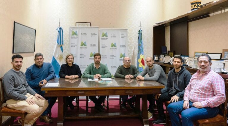 Empresa textil desembarca en el Parque Industrial de Mercedes