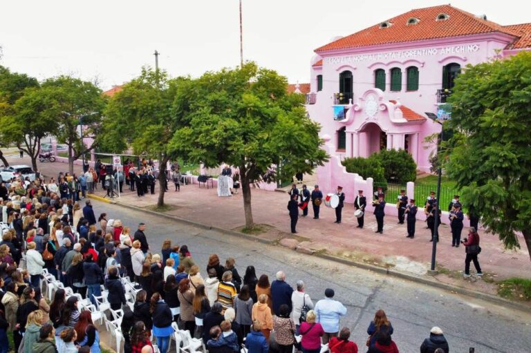 La Escuela Normal de Luján celebró su 110º aniversario