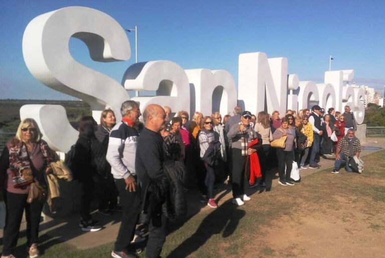 Luján: Adultos Mayores disfrutan de viajes turísticos