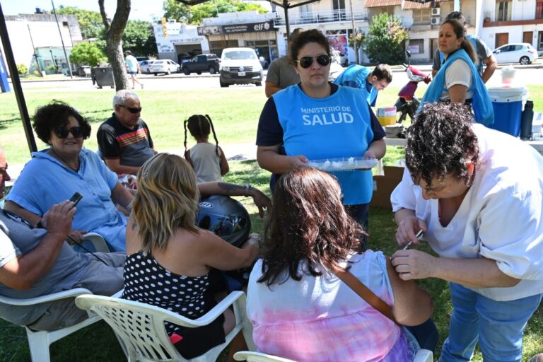 Dengue: Posta de salud en Luján