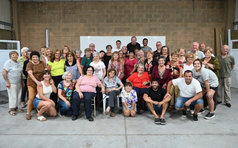Finalizó la Colonia Municipal de Adultos Mayores en Giles