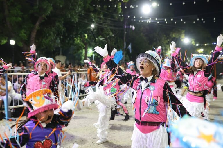 Arrancaron y hoy siguen los Carnavales de Mercedes