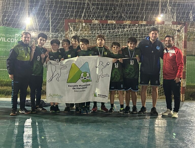 Escuela de Handball de Mercedes resulta campeona provincial