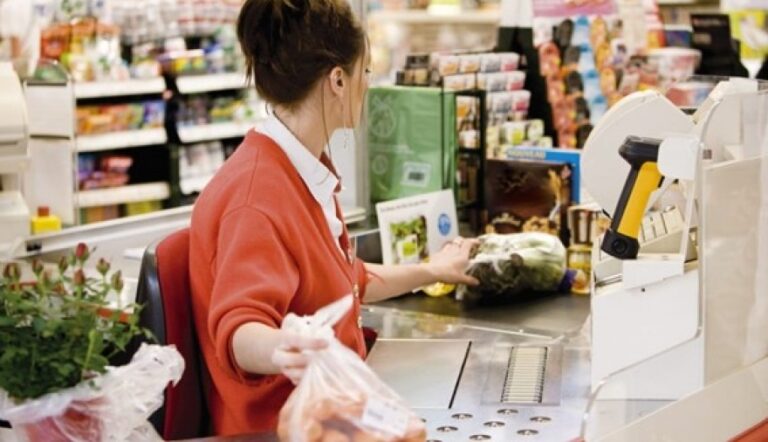 Acuerdo con las cámaras para sellar la paritaria mercantil