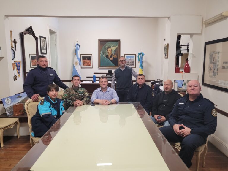 Giles: Relevaron al jefe de la Policia Rural