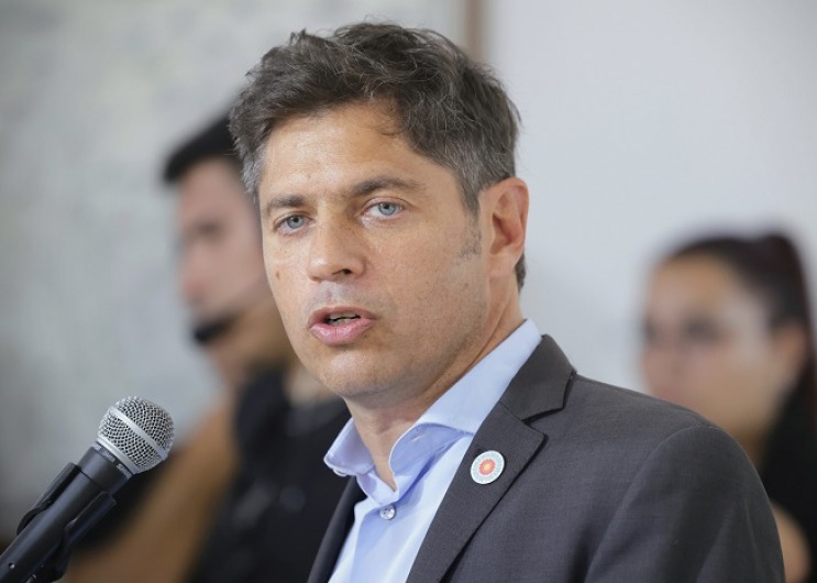 Kicillof convoca a 82 intendentes y a sectores de Fuerza Patria en Ensenada para definir la estrategia electoral