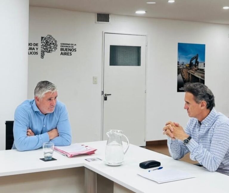 Facundo Diz mantuvo una reunión con el ministro Gabriel Katopodis por obras clave para el distrito