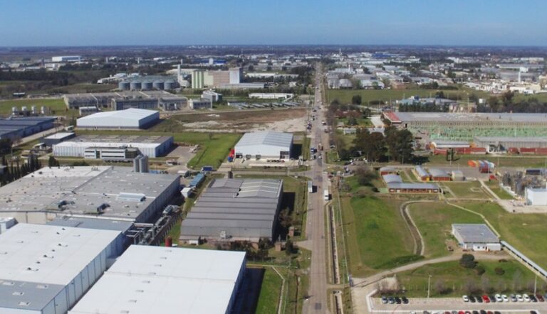 Cámara Empresaria del Parque Industrial de Pilar: aseguran que no pueden competir con China y esperan más despidos