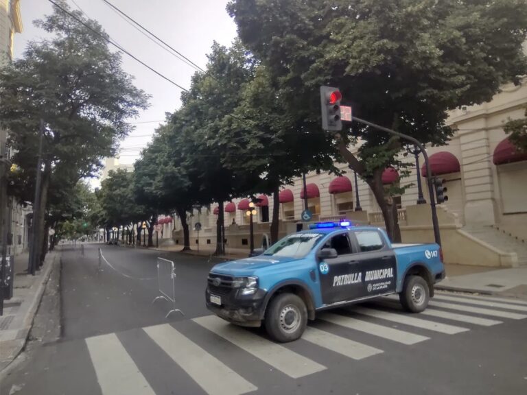 la serie de Netflix que se filma en La Plata con un despliegue de 500 técnicos y calles cortadas – La Noticia 1