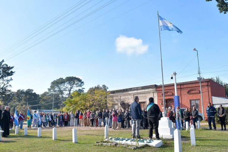Cortínez conmemoró un nuevo aniversario de la llegada del ferrocarril