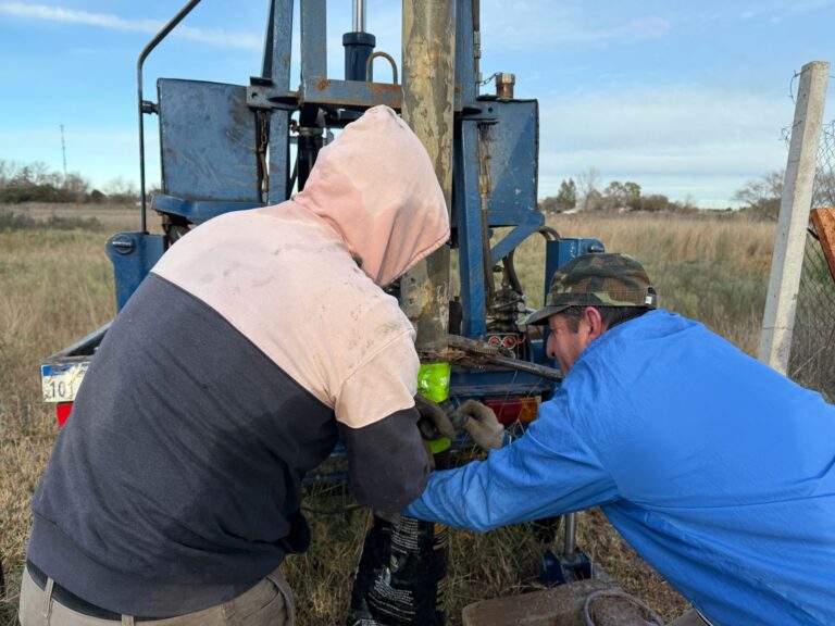 San Andrés de Giles instala nueva bomba que potenciará el servicio de agua en la zona oeste